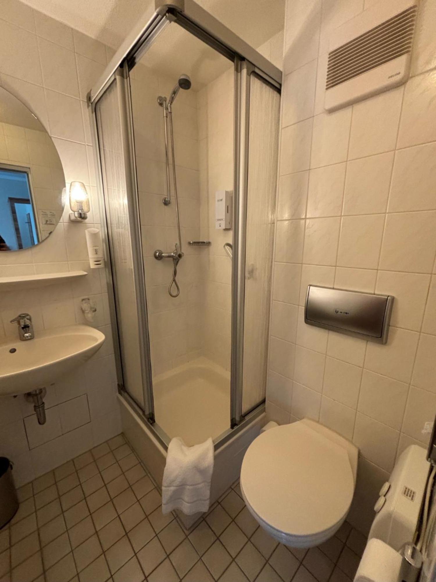 Hotel Schlangenbader Hof Εξωτερικό φωτογραφία